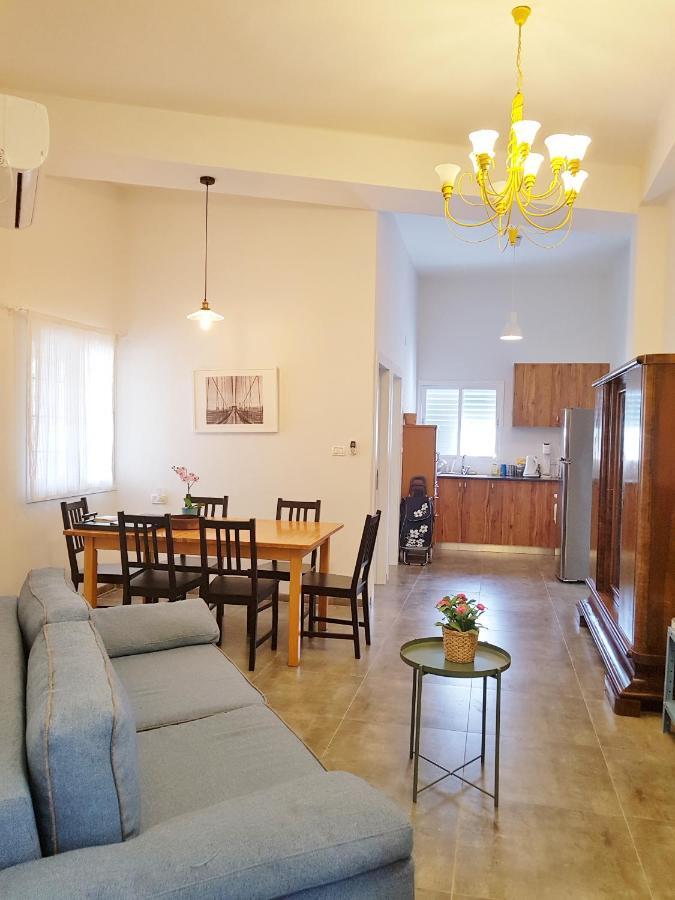 Carmel Apartments Хайфа Стая снимка